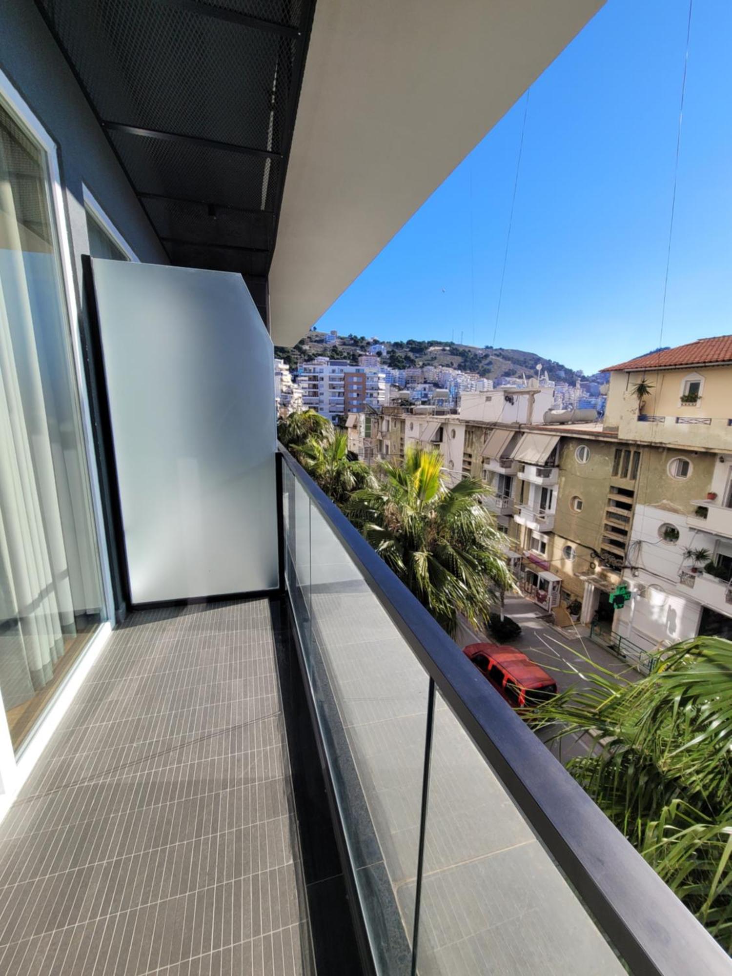 Toer Hotel & Spa Sarandë 外观 照片