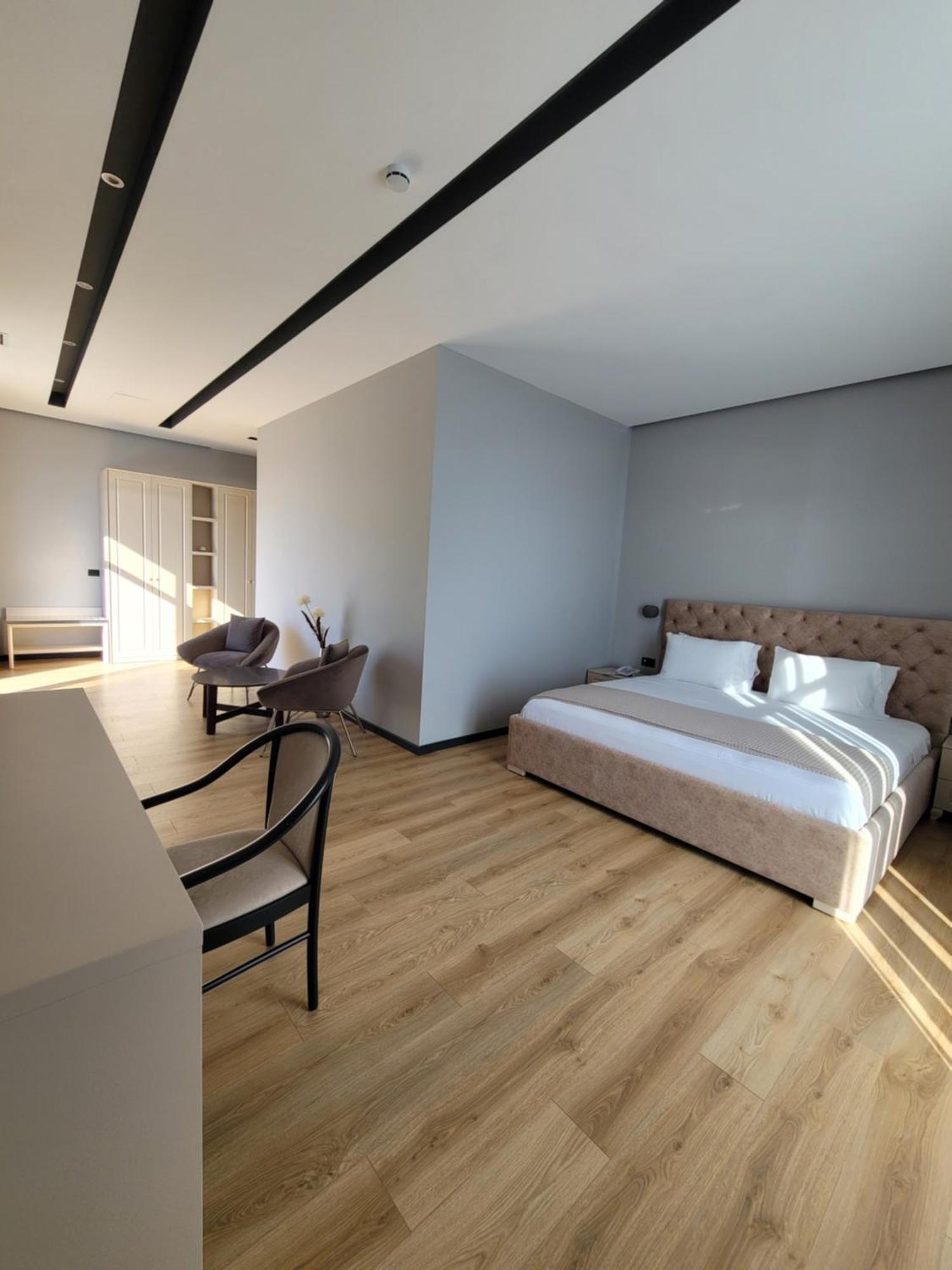 Toer Hotel & Spa Sarandë 外观 照片