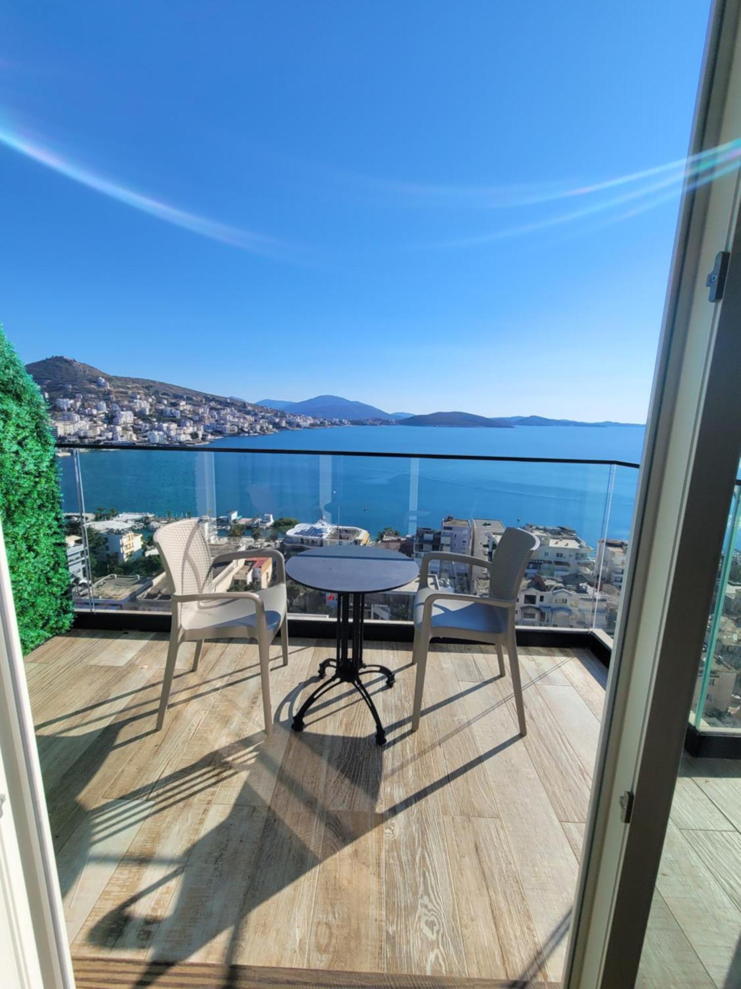 Toer Hotel & Spa Sarandë 外观 照片
