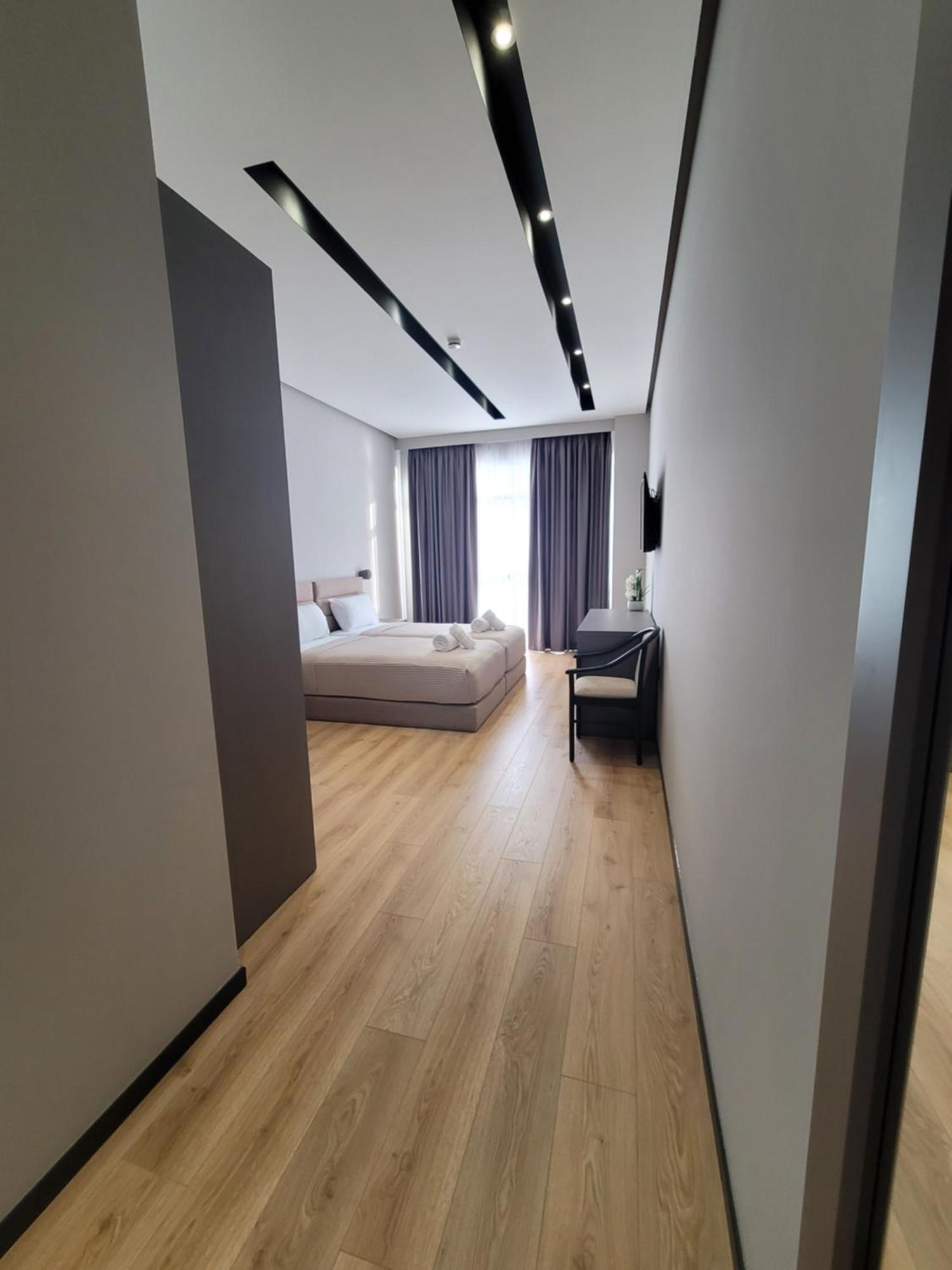 Toer Hotel & Spa Sarandë 外观 照片