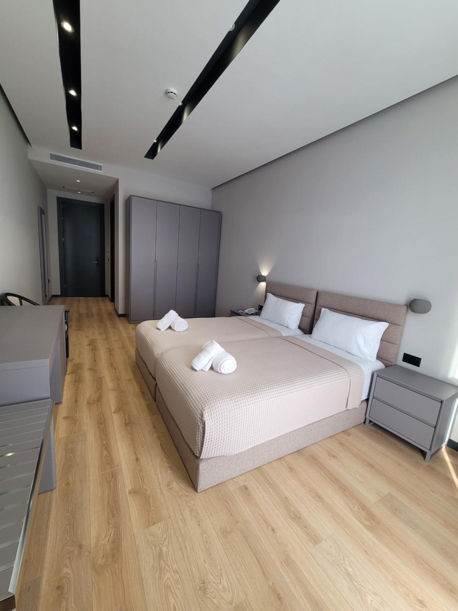 Toer Hotel & Spa Sarandë 外观 照片