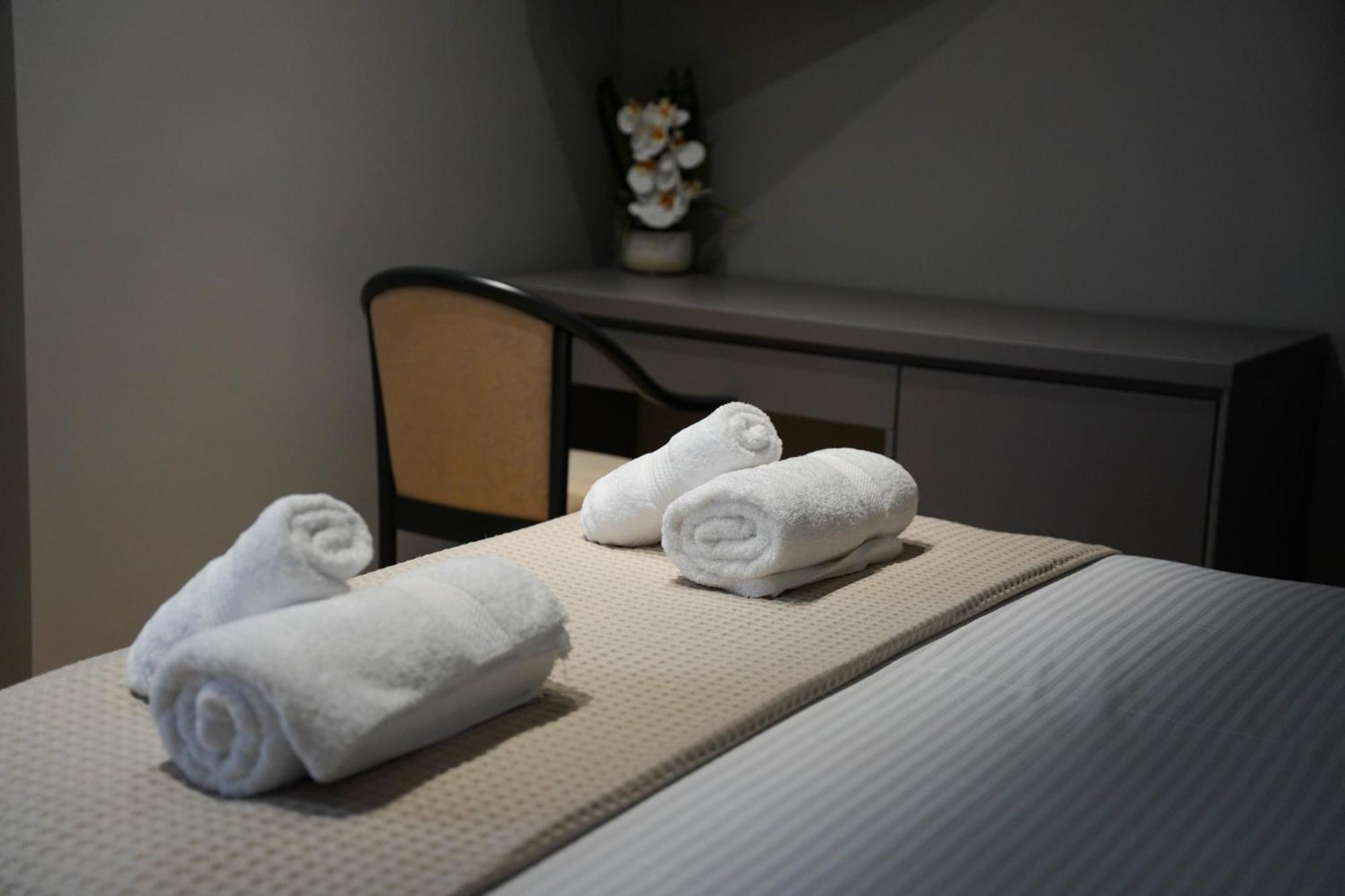 Toer Hotel & Spa Sarandë 外观 照片