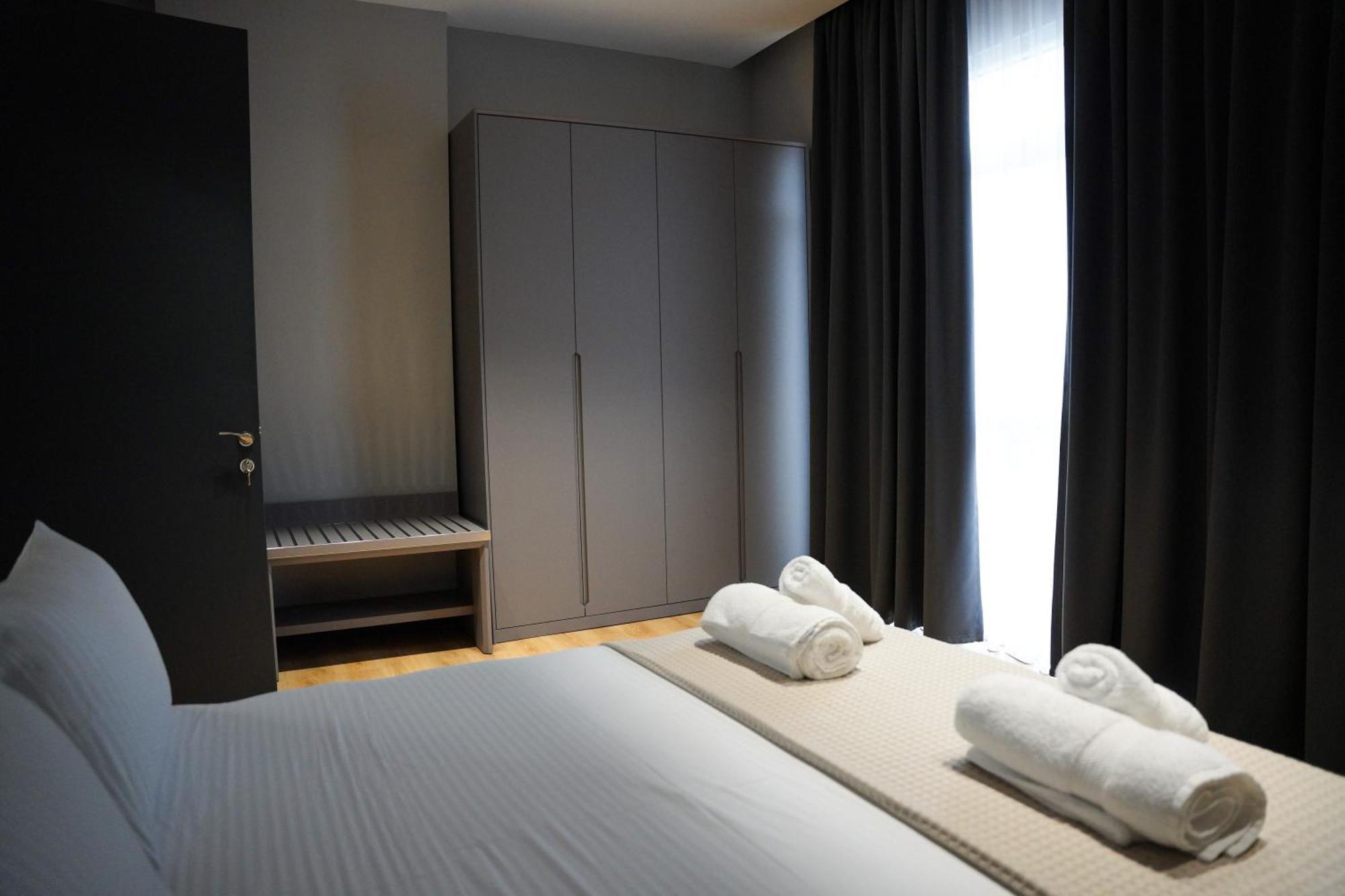 Toer Hotel & Spa Sarandë 外观 照片